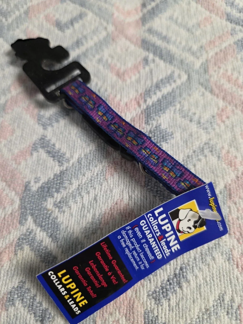 Lupine adjustable dog